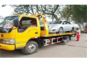 元宝山区附近24小时汽车拖车服务热线