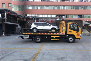 元宝山区汽车紧急补胎换胎救援